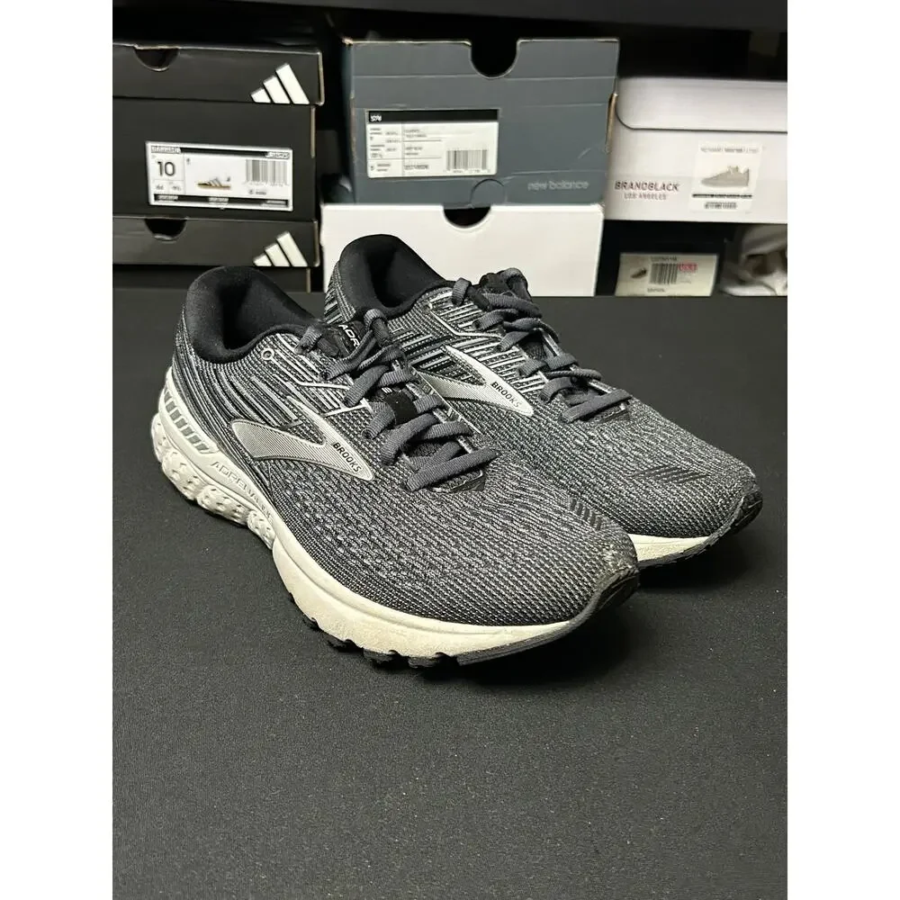 Brooks Women’s Adrenaline GTS 19 Black Silver / Size 8.5 / GUC